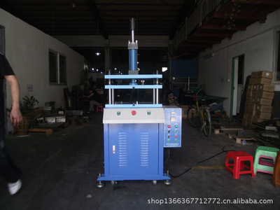 【欣臺(tái)誠熱供XTC102沖邊機(jī),吸塑產(chǎn)品裁切機(jī),拉伸油壓機(jī)】?jī)r(jià)格,廠家,圖片,液壓機(jī),深圳市欣臺(tái)誠機(jī)械設(shè)備-